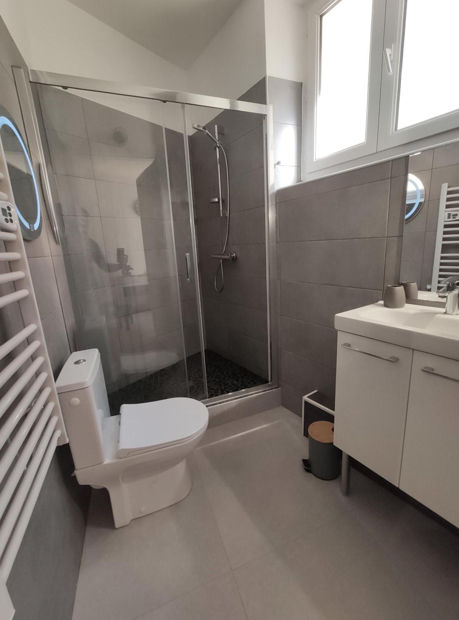 Escapade Ardechoise - Parking Gratuit - Chateau A 2 Pas Aubenas Rom bilde
